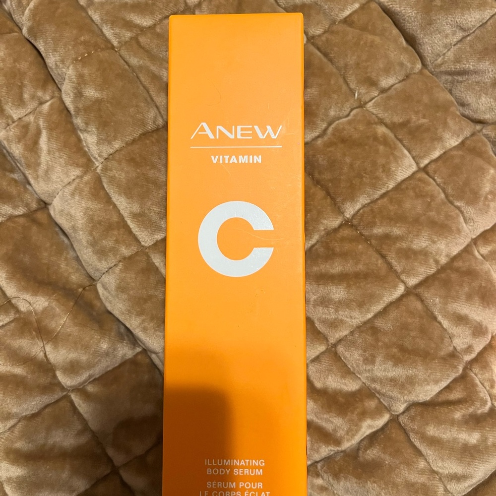 Avon ANEW Vitamin C Illuminating Body Serum - NEW